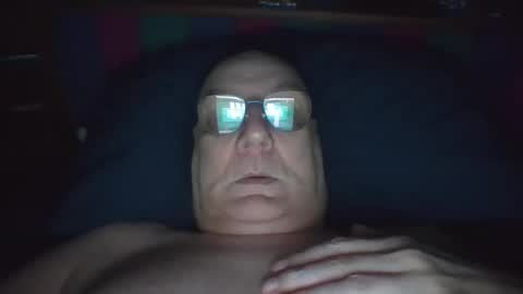 Snapshot of tebb61 chatting on 21, 9, 2025 Mark online show from 21, 9, 2025