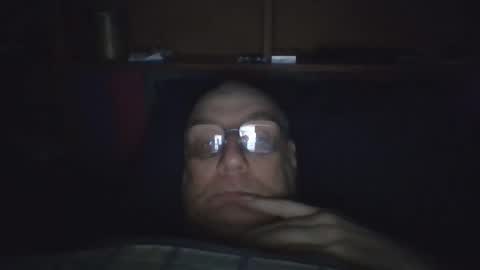 Snapshot of tebb61 chatting on 14, 10, 2025 Mark online show from 14, 10, 2025