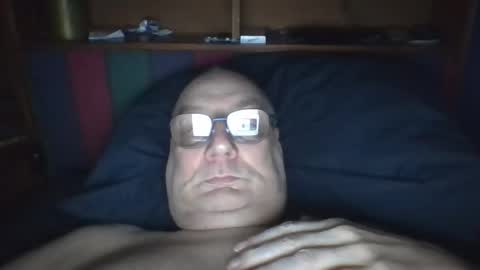 Snapshot of tebb61 chatting on 16, 10, 2025 Mark online show from 16, 10, 2025