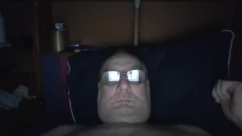 Snapshot of tebb61 chatting on 7, 11, 2025 Mark online show from 7, 11, 2025