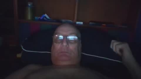 Snapshot of tebb61 chatting on 9, 11, 2025 Mark online show from 9, 11, 2025