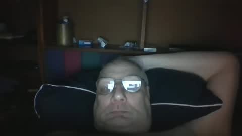 Snapshot of tebb61 chatting on 19, 11, 2025 Mark online show from 19, 11, 2025