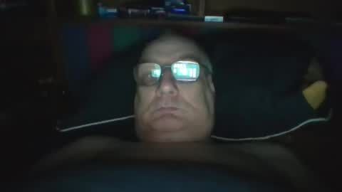 Snapshot of tebb61 chatting on 23, 11, 2025 Mark online show from 23, 11, 2025