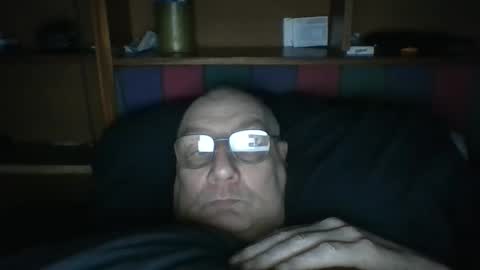 Snapshot of tebb61 chatting on 2, 3, 2026 Mark online show from 2, 3, 2026