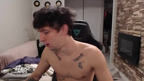 Snapshot of teddy_mode chatting on 26, 11, 2025 Teddy online show from 26, 11, 2025