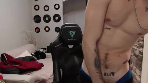 Snapshot of teddy_mode chatting on 30, 11, 2025 Teddy online show from 30, 11, 2025