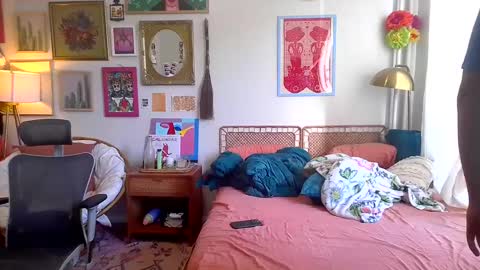 teethirstrap online show from 22, 12, 2024