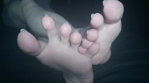 Viv West online show from 6, 12, 2024