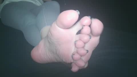 Viv West online show from 28, 12, 2024