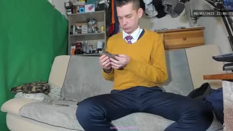 Snapshot of telepaticman chatting on 8, 2, 2025 Virg Lszl online show from 8, 2, 2025