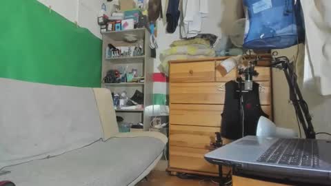 Snapshot of telepaticman chatting on 3, 11, 2025 Virg Lszl online show from 3, 11, 2025