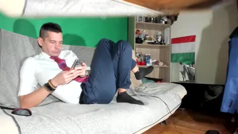 Snapshot of telepaticman chatting on 26, 11, 2025 Virg Lszl online show from 26, 11, 2025