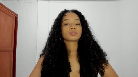 Snapshot of teles10 chatting on 17, 10, 2025 Teles2023 online show from 17, 10, 2025