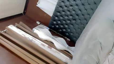 Snapshot of temptationofsex chatting on 2, 2, 2025 EVA GLASSCOTT online show from 2, 2, 2025