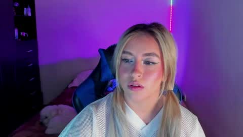 Sara online show from 9, 4, 2026