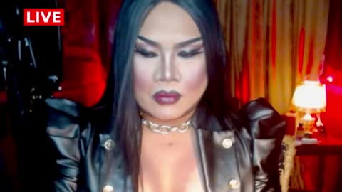 Snapshot of temptress_cocoxxx chatting on 27, 4, 2026 Mistress Coco online show from 27, 4, 2026