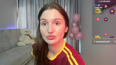 Snapshot of tender_babyyy chatting on 21, 6, 2026 Amina online show from 21, 6, 2026