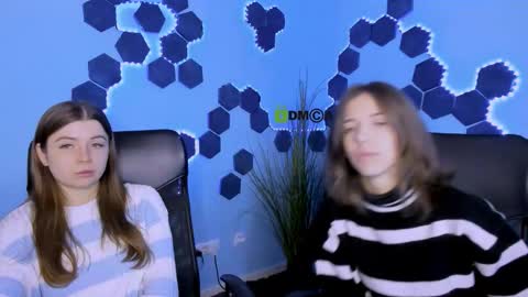 Snapshot of tender_louise chatting on 16, 2, 2026 ur Louise online show from 16, 2, 2026