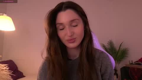 Amina online show from 19, 12, 2025