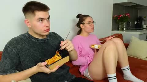 Snapshot of tenderlovesss chatting on 14, 2, 2025 Amanda and Kenny online show from 14, 2, 2025