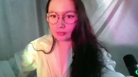 Snapshot of tendre_amelia chatting on 9, 4, 2026 tendre_amelia online show from 9, 4, 2026