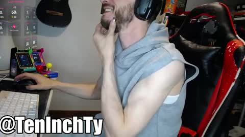 Snapshot of teninchty chatting on 17, 5, 2026 Ty online show from 17, 5, 2026