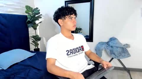 Teo Dantex online show from 5, 1, 2026