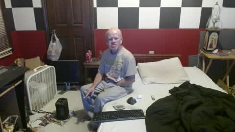 Snapshot of terdy2366 chatting on 27, 1, 2025 terdy2366 online show from 27, 1, 2025