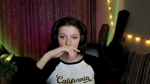 Anny Simpson online show from 25, 2, 2026