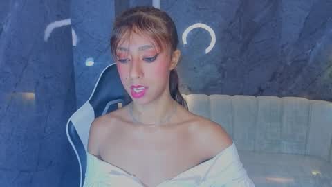 Online 800 to 1400 online show from 5, 11, 2025