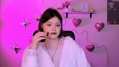 Snapshot of tessa_tea chatting on 16, 2, 2026 tessa_tea online show from 16, 2, 2026