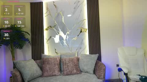 Tessa Fox online show from 12, 11, 2025