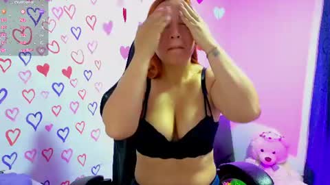 Snapshot of tessawhisnton chatting on 19, 7, 2026 Tessy online show from 19, 7, 2026