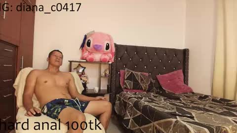 Snapshot of tessayleo_13 chatting on 18, 11, 2025 tessa y leo online show from 18, 11, 2025