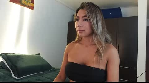 Snapshot of texas_curvykitten chatting on 24, 5, 2026 texas_curvykitten online show from 24, 5, 2026