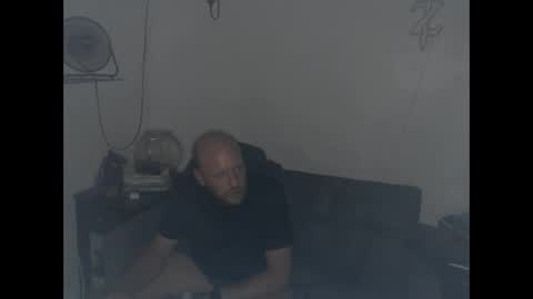 ThicThighsBlueEyes online show from 13, 9, 2025