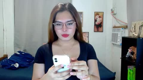 tgirlselena online show from 17, 11, 2025