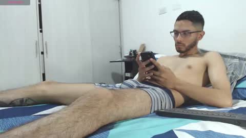 Snapshot of th_russ chatting on 4, 2, 2026 INSTAGRAM Th1rss online show from 4, 2, 2026