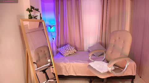 Thais online show from 25, 2, 2025