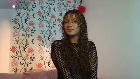 Snapshot of thalia_stapes chatting on 20, 2, 2025 Thalia or Lia online show from 20, 2, 2025