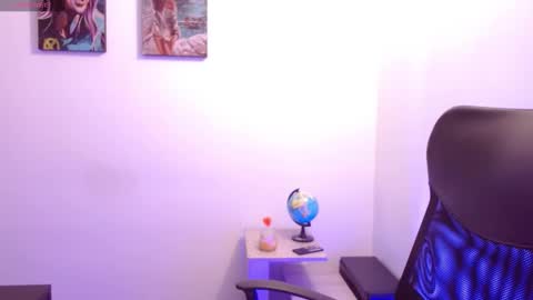   online show from 16, 2, 2025