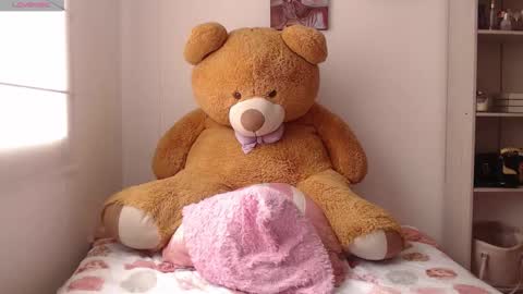   online show from 12, 3, 2026