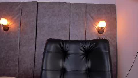 Snapshot of thara_webstter chatting on 12, 6, 2026 thara webstter online show from 12, 6, 2026
