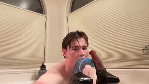 Snapshot of that1guy0_0 chatting on 25, 2, 2026 that1guy0_0 online show from 25, 2, 2026