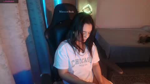 Paola online show from 10, 11, 2025