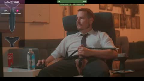 Snapshot of the_dilf chatting on 16, 5, 2026 The DILF - online show from 16, 5, 2026