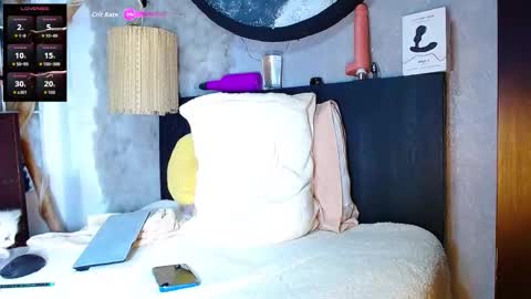 the dog lian online show from 9, 11, 2025