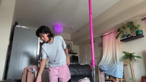 the_emmarouge online show from 19, 9, 2025