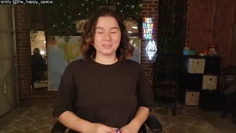 Snapshot of the_happy_space chatting on 19, 7, 2026 MATERNITY LEAVE online show from 19, 7, 2026