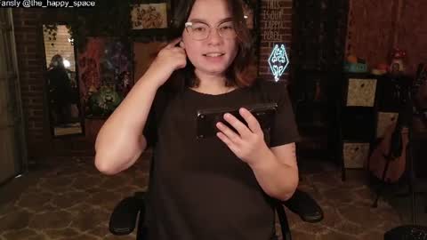 Snapshot of the_happy_space chatting on 2, 8, 2026 MATERNITY LEAVE online show from 2, 8, 2026